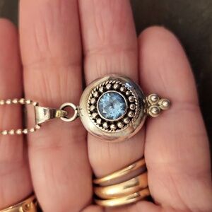 Italy 925 Sterling Silver Blue Topaz Artisan Necklace 18in